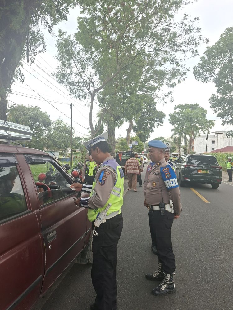 Ops Patuh Toba 2025, Sat Lantas Polres Pematangsiantar Gelar Razia di Jalan Parapat