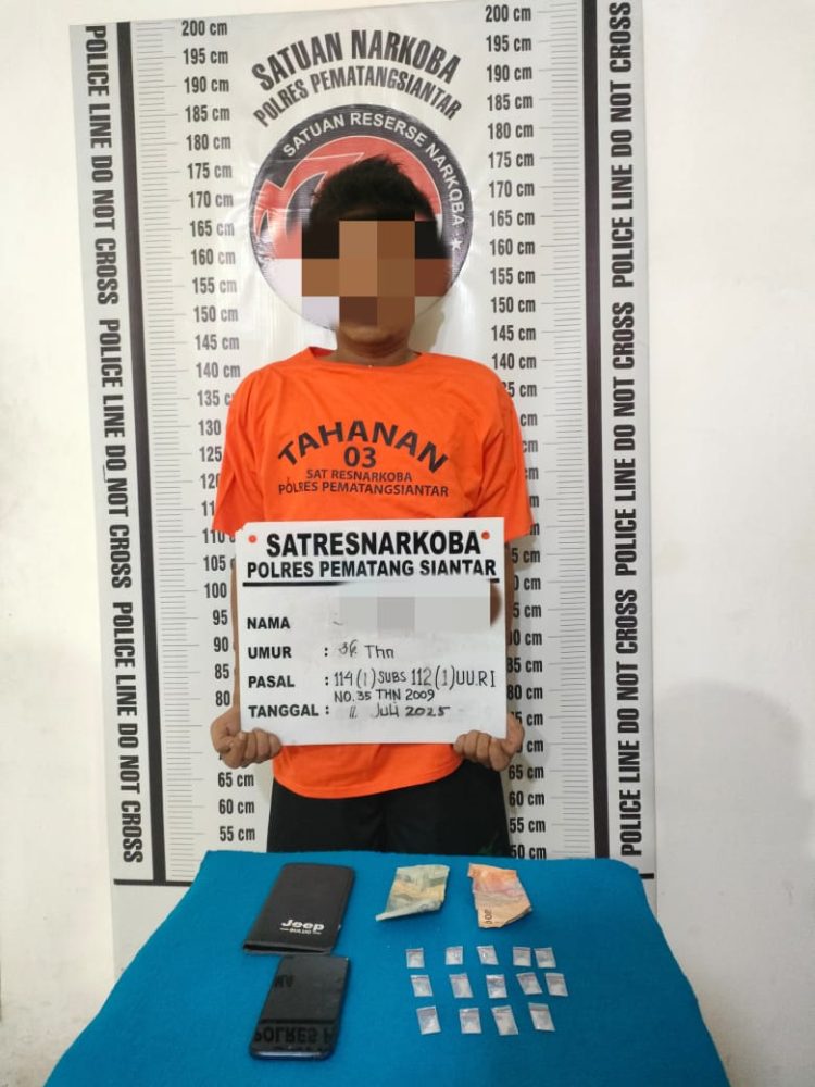 Sat Resnarkoba Polres Pematangsiantar Ringkus Pria Pemilik 14 Paket Sabu Sat Resnarkoba Polres Pematangsiantar Ringkus Pria Pemilik 14 Paket Sabu
