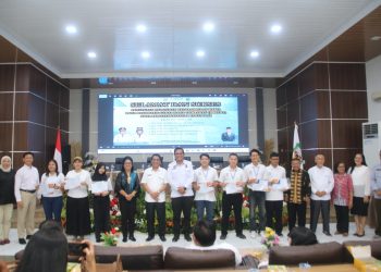 Wali Kota Pematangsiantar Wesly Silalahi Menutup Pelatihan Keterampilan Kerja Penggunaan DBHCHT Tahun 2025 