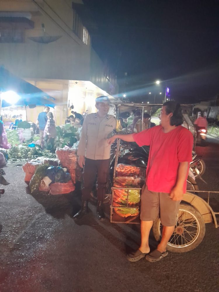 Cegah 3C dan Premanisme, Polsek Siantar Utara Laksanakan Blue Light Patroli