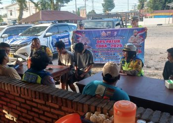 Kasat Lantas Polres Pematangsiantar Sosialisasikan Operasi Patuh Toba 2025 di Jalan Parapat