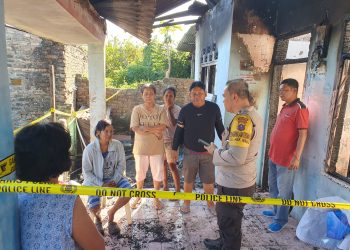 Polsek Siantar Selatan Cek TKP Kebakaran Rumah dan Dapur di Jalan Mata Air Gang Dosroha
