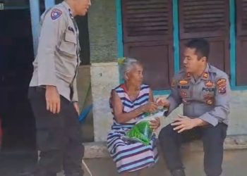 Jumat Berkah, Polsek Siantar Timur Berikan Sembako kepada Warga Kurang Mampu