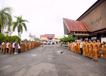 Pemkab Tapteng Gelar Apel Pagi Gabungan ASN Pejabat Eselon II Dan III