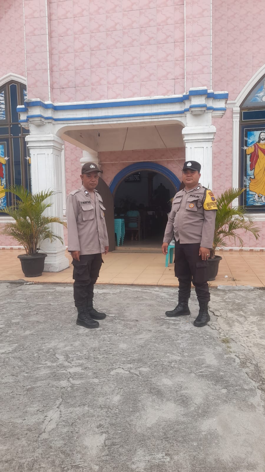 Pastikan Situasi Kamtibmas Aman Polsek Siantar Marihat Patroli dan Pengamanan Ibadah Minggu Pastikan Situasi Kamtibmas Aman Polsek Siantar Marihat Patroli dan Pengamanan Ibadah Minggu