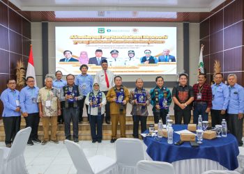 Wali Kota Pematangsiantar Wesly Silalahi  Hadiri Seminar Nasional Kagama 