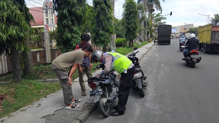 Operasi Patuh Toba 2025, Sat Lantas Polres Pematangsiantar Lakukan Penindakan Tilang