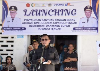 Bupati Tapteng Launching Penyaluran Bantuan Pangan Beras di Kecamatan Pinangsori