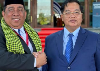 TYT Menteri Kanan Kamboja Ucapkan Selamat kepada Presiden Pemuda Masjid Dunia