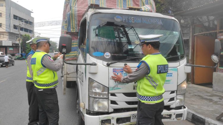 H-13 Ops Patuh Toba 2025 Didominasi Pelanggar Tidak Pakai Helm SNI, Satlantas Polres Sibolga Langsung Tilang Di Tempat