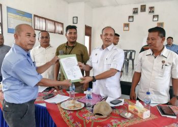 Wakil Bupati Tapteng Fasilitasi Mediasi Masyarakat Dengan PT. Nauli Sawit Hasilkan 4 Poin Kesepakatan