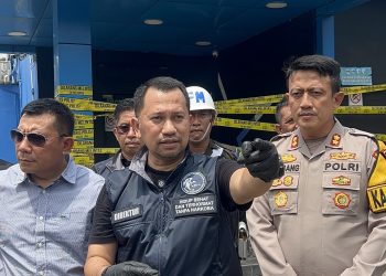 Tim Direktorat Reserse Narkoba Polda Sumut Gerebek THM New Blue Star, Beberapa Pihak Lakukan Perlawanan