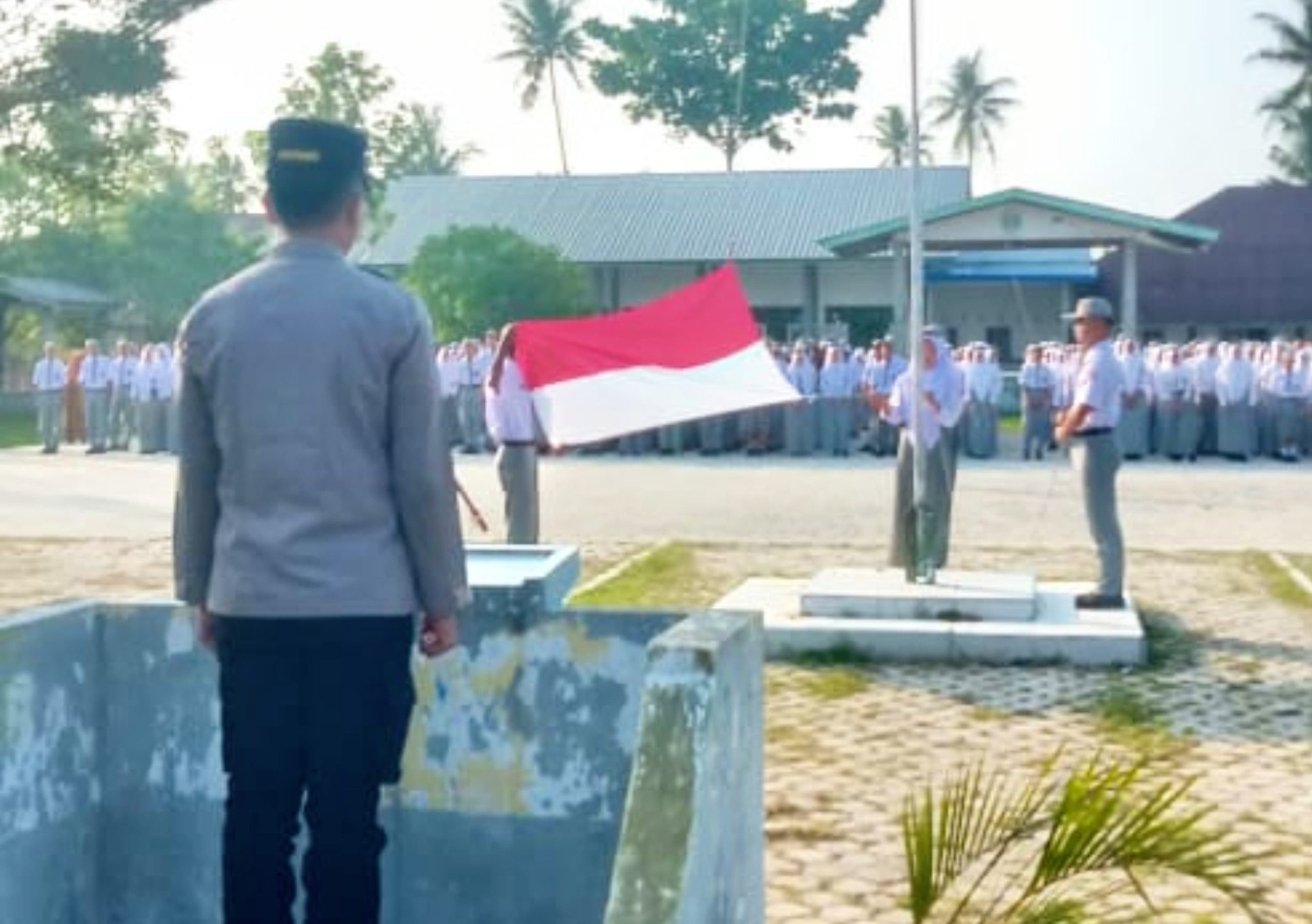 Polri dan Mahasiswa Unimed Bersinergi Dukung Siswa Berprestasi di Tanjung Beringin, Wujudkan Generasi Emas