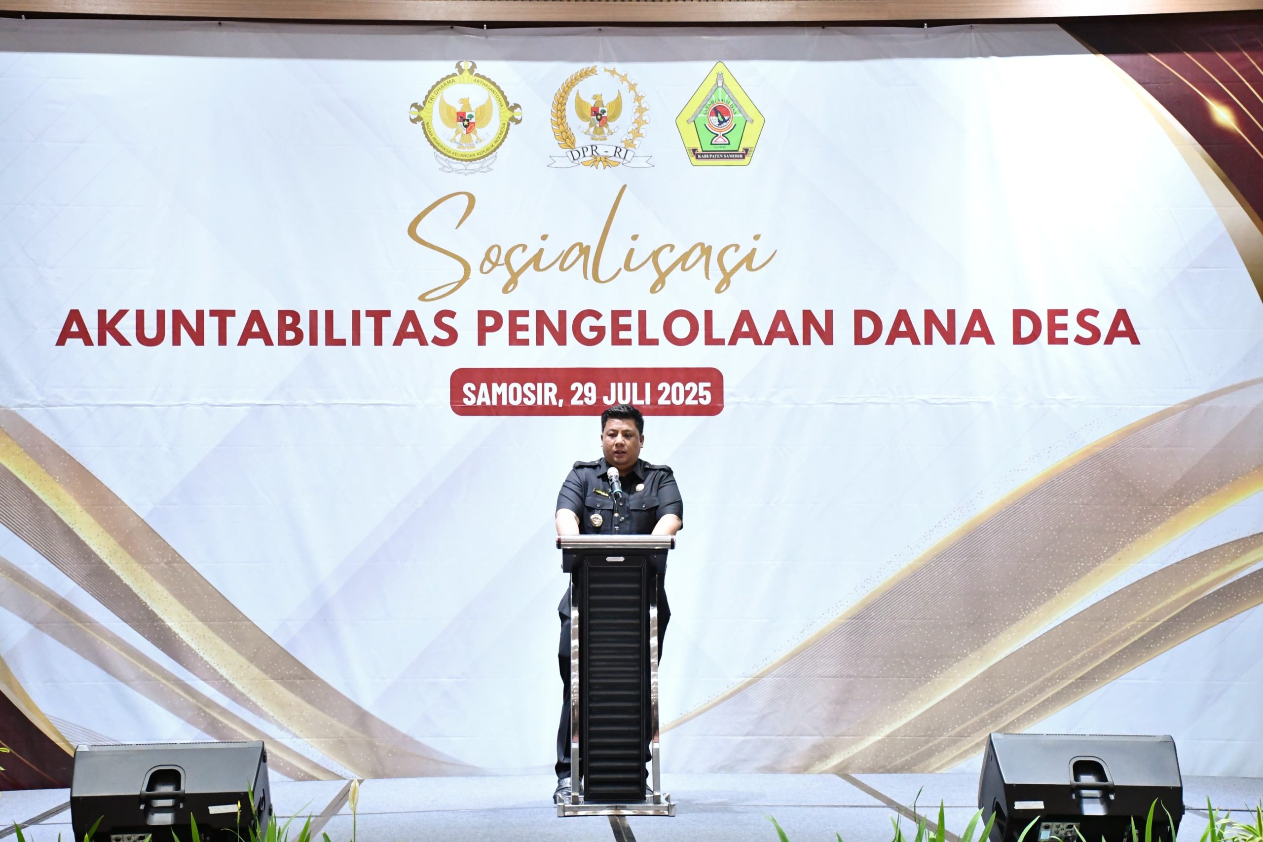 BPK RI Gelar Sosialisasi Akuntabilitas Pengelolaan Dana Desa di Kabupaten Samosir BPK RI Gelar Sosialisasi Akuntabilitas Pengelolaan Dana Desa di Kabupaten Samosir