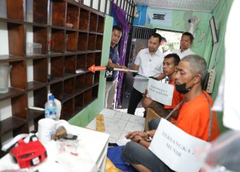 Dirresnarkoba Polda Sumut Gelar Rekonstruksi Kasus Home Industri Narkoba di Kantor Sub Rayon AMPI Hamdan, Ditemukan 1 Mayat