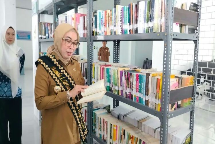 Buka Bimtek Membaca Nyaring, Bupati Way Kanan Ajak Jadikan Perpustakaan Sebagai Pusat Peradaban Lokal