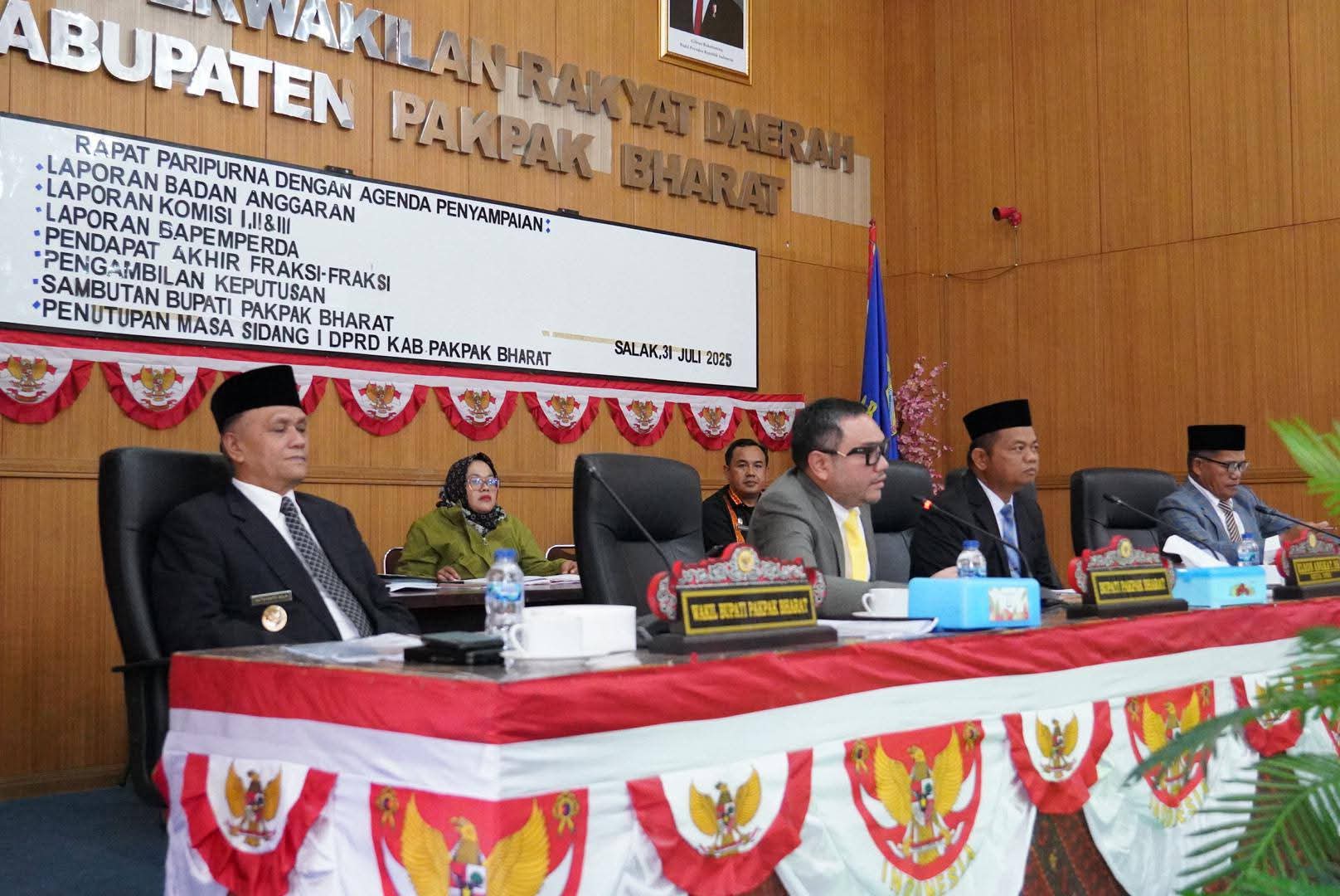 DPRD Pakpak Bharat Mengesahkan 3 Rancangan Peraturan Daerah Menjadi  Peraturan Daerah Pakpak Bharat