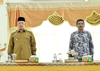 Wakil Bupati Tapteng Hadiri Rapat Paripurna DPRD Kabupaten Tapanuli Tengah Dalam Rangka Penyampaian Ranperda RPJMD Kabupaten Tapanuli Tengah Tahun 2025-2029