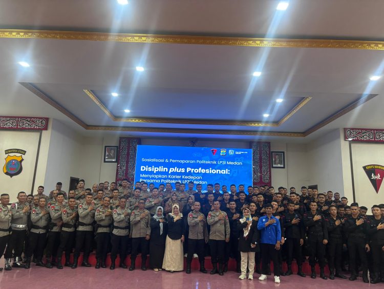 Satuan Brimob Polda Sumut Gelar Sosialisasi Program Kuliah LP3I Medan Kepada Personil Satuan Brimob Polda Sumut Gelar Sosialisasi Program Kuliah LP3I Medan Kepada Personil