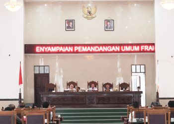 Wali Kota Pematangsiantar Diwakili Wakil Wali Kota Herlina Hadiri Rapat Paripurna Penyampaian Pemandangan Umum Fraksi tentang RPJMD Tahun 2025-2029