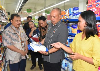Wakil Bupati Tapanuli Tengah Bersama Forkopimda Lakukan Sidak Ke Pasar Tradisional Dan Modern
