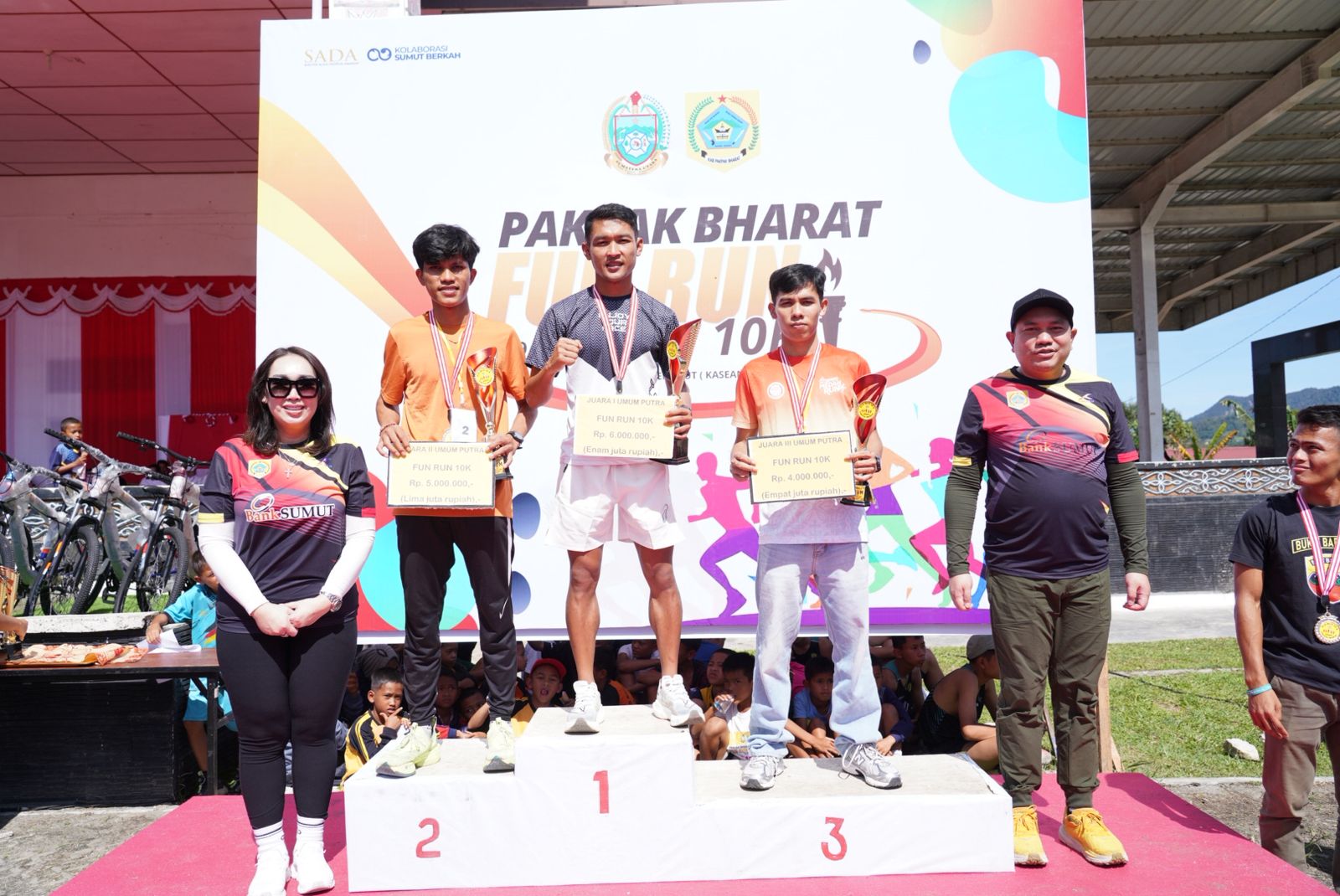 Ribuan Peserta Ikut Meriahkan Pakpak Bharat Fun Run 10 K