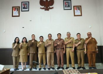 Pemkab Pakpak Bharat Gelar Sertijab Inspektur, Asisten Pemerintahan Sekretariat Daerah dan Kepala Dinas Pariwisata