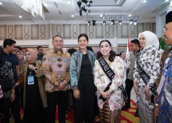 Kahiyang Ayu Kukuhkan Ny Juniatry Franc Bernhard Tumanggor Sebagai Bunda Literasi Dan Bunda PAUD Kabupaten Pakpak Bharat