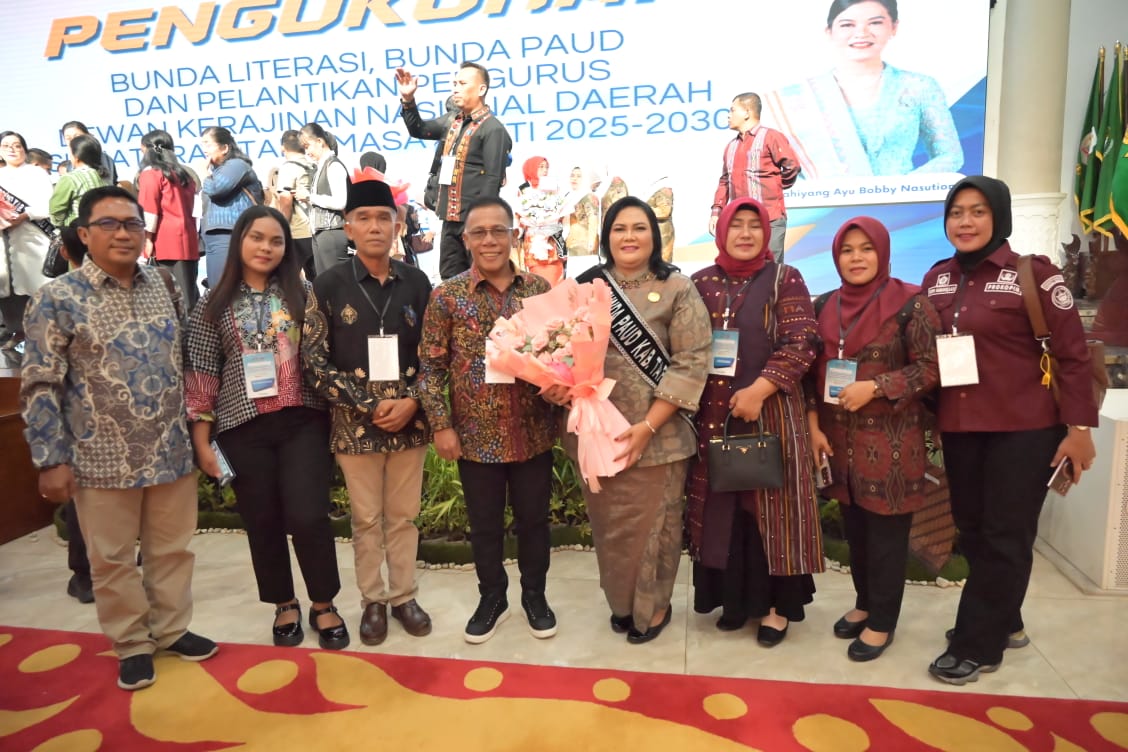 Ny Rismawati Masinton Pasaribu Dikukuhkan Jadi Bunda PAUD dan Bunda Literasi Tapanuli Tengah