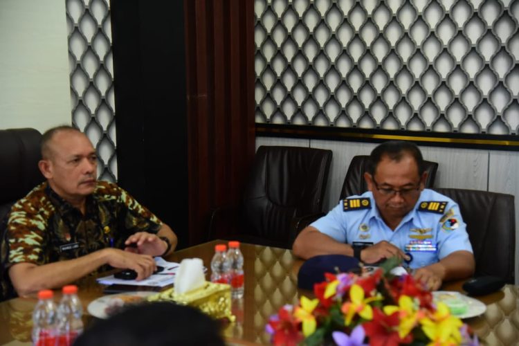 Wakil Bupati Tapanuli Tengah Buka Rapat Pendahuluan Kegiatan Latma Pacific Partnership Tahun 2026 Wakil Bupati Tapanuli Tengah Buka Rapat Pendahuluan Kegiatan Latma Pacific Partnership Tahun 2026