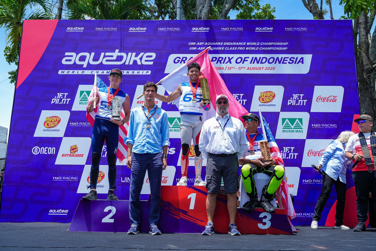 Ukir Sejarah, Pebalap Indonesia Asal Papua Barat Jadi Juara Dunia Termuda Di Ajang Aquabike Ukir Sejarah, Pebalap Indonesia Asal Papua Barat Jadi Juara Dunia Termuda Di Ajang Aquabike