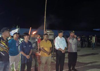 Camat Kerajaan Pimpin Malam Taptu