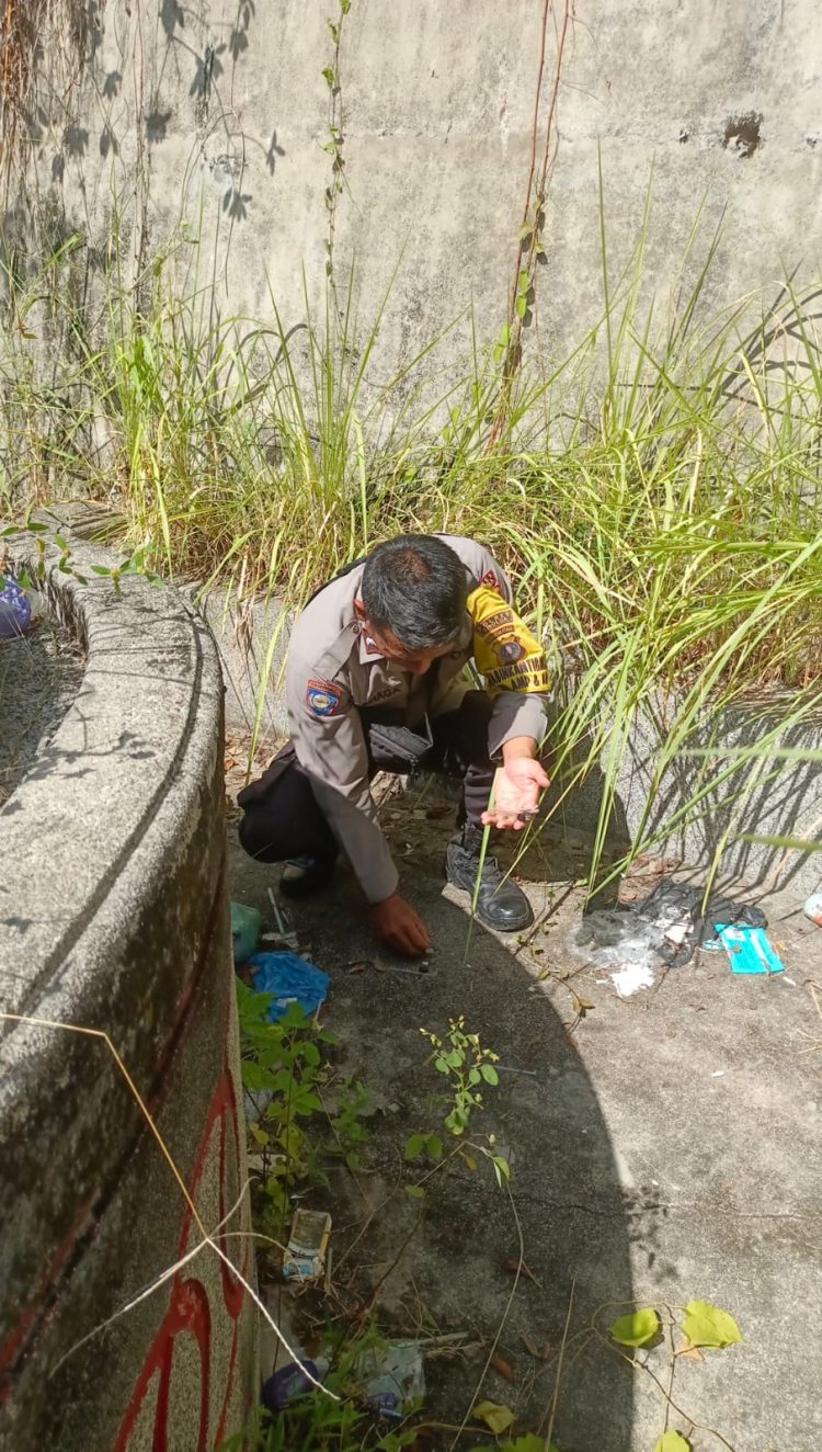 Polres Sibolga Laksanakan Deteksi Dini Lokasi Penyalahgunaan Narkoba Di Perkuburan Cina