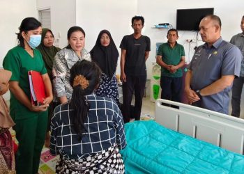 Wakil Bupati Tapanuli Tengah Kunjungi Keluarga Korban Bayi Meninggal di RSUD Pandan
