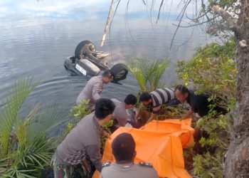 Suzuki Escudo Terjun Ke Sungai di Jalur Lintas Barus-Sorkam , 3 Penumpang Tewas dan 3 Luka-Luka