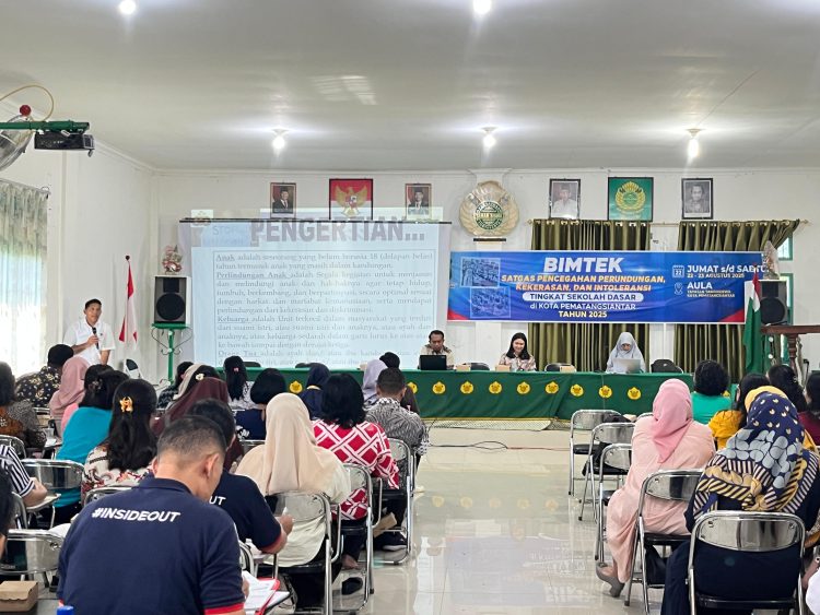 Sat Reskrim Polres Pematangsiantar Sampaikan Penyuluhan Tentang Kenakalan Remaja Di SMP Taman Siswa