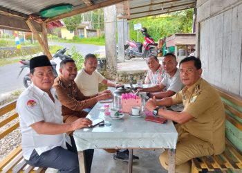Pererat Kebersamaan Dengan Masyarakat, Camat Kerjaan Dan Camat Sttu Jehe Gelar Komsos