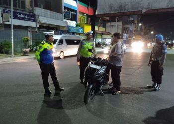 Polres Pematangsiantar Laksanakan KYRD Hingga Dini Hari, Tiga Pengendara Ditegur Lakukan Pelanggaran