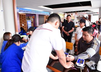 Sambut HUT Kejaksaan Ke-80, Bupati Vandiko T Gultom Apresiasi Aksi Sosial Kejari Samosir