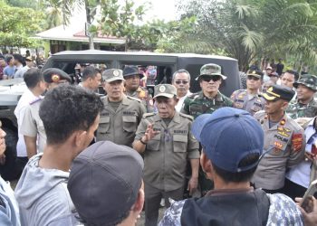 Serap Aspirasi Warga, Bupati Tapanuli Tengah Temui Warga Terdampak Perusahaan Sawit
