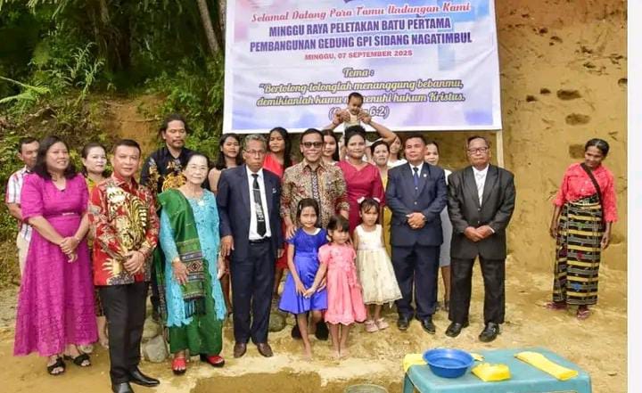 Bupati Tapanuli Tengah Letakkan Batu Pertama Pembangunan Gedung GPI Sidang Nagatimbul