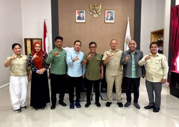 Terima Kunjungan Komisi Informasi Provsu, Bupati Tapteng Dukung Keterbukaan Informasi Publik