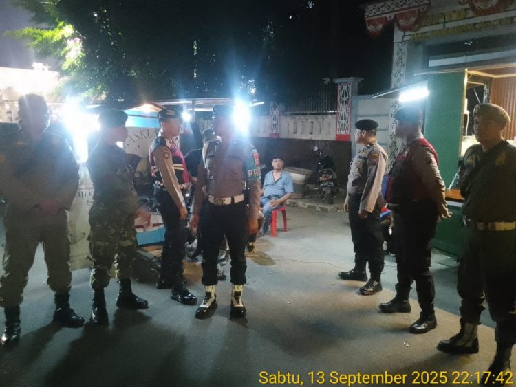 Polres Pematangsiantar Gelar Patroli Skala Besar Malam Minggu, Antisipasi Gangguan Kamtibmas Polres Pematangsiantar Gelar Patroli Skala Besar Malam Minggu, Antisipasi Gangguan Kamtibmas