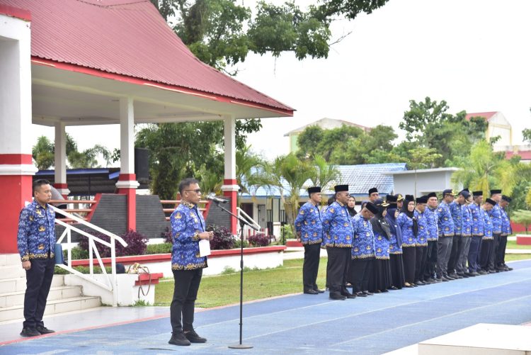 Bupati Tapteng Masinton Pasaribu Tekankan ASN Untuk Meningkatkan Mutu Pelayanan Dan Disiplin Dalam Bekerja