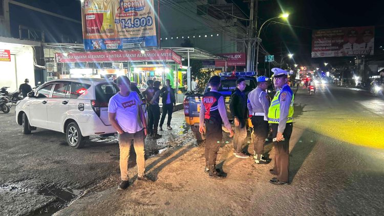 Kasat Lantas Polres Tapteng Pimpin Patroli Skala Besar, Antisipasi Kriminalitas dan Tawuran Remaja