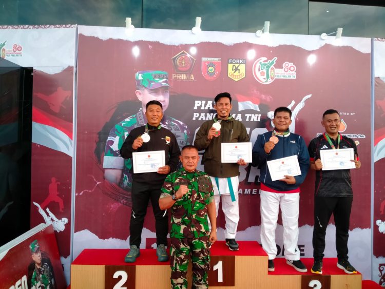 Personel Brimob Polda Sumut Cetak Prestasi Membanggakan di Kejuaraan Karate Piala Panglima TNI 2025