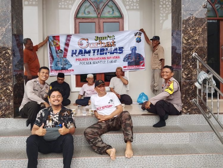 Sentuh Hati Masyarakat, Polsek Siantar Barat Jumat Curhat Kamtibmas di Mesjid Al Jihat Jalan Jawa