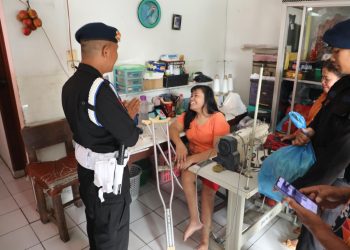 Brimob Polda Sumut Menyapa Warga dengan Kasih, Hadirkan Kepedulian Lewat Bakti Sosial PL