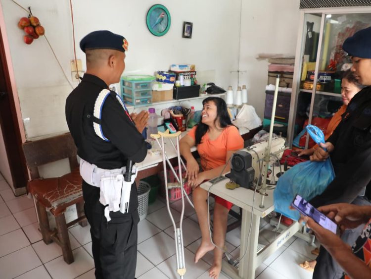 Brimob Polda Sumut Menyapa Warga dengan Kasih, Hadirkan Kepedulian Lewat Bakti Sosial PL
