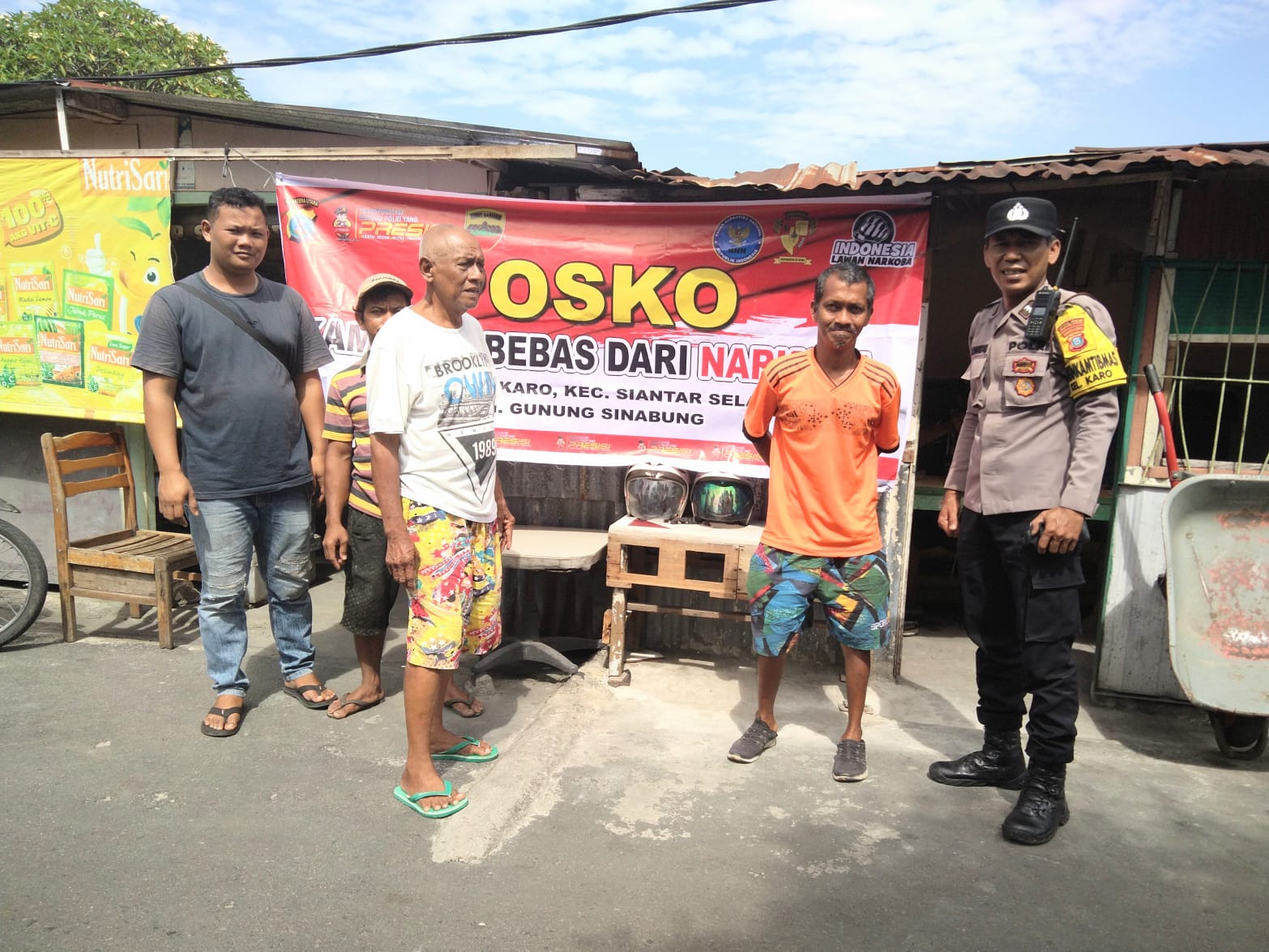 Polsek Siantar Selatan Patroli Posko KBN, Berikan Penyuluhan Bahaya Narkoba kepada Warga Polsek Siantar Selatan Patroli Posko KBN, Berikan Penyuluhan Bahaya Narkoba kepada Warga